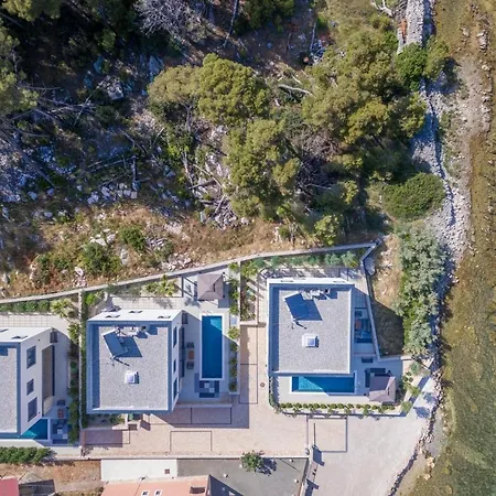 Beautiful Royal House 1 & 2 Pašman